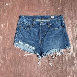 High rise Levi’s cutoff denim shorts